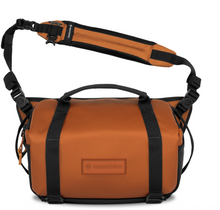 Load image into Gallery viewer, Wandrd ROGUE Sling 9L Sedona Orange V2