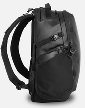 Load image into Gallery viewer, Wandrd STRATUS Photo 18 Black