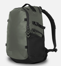 Load image into Gallery viewer, Wandrd STRATUS Photo 18 Wasatch Green